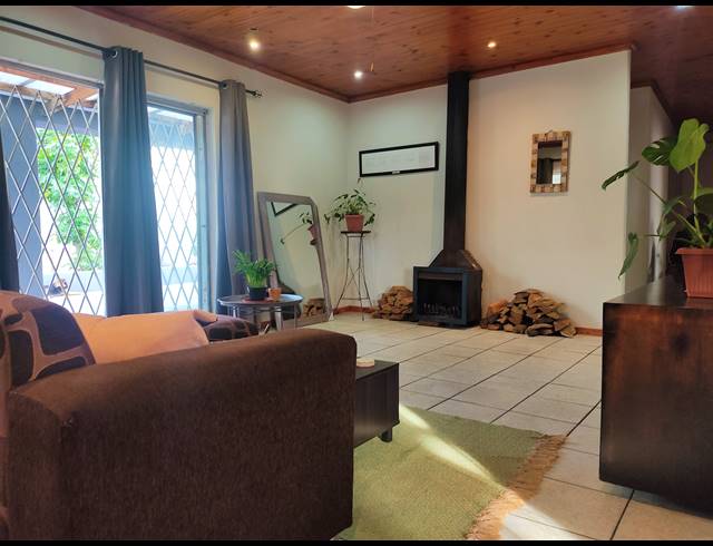 3 BEDROOM HOUSE FOR SALE IN JAGTERSHOF